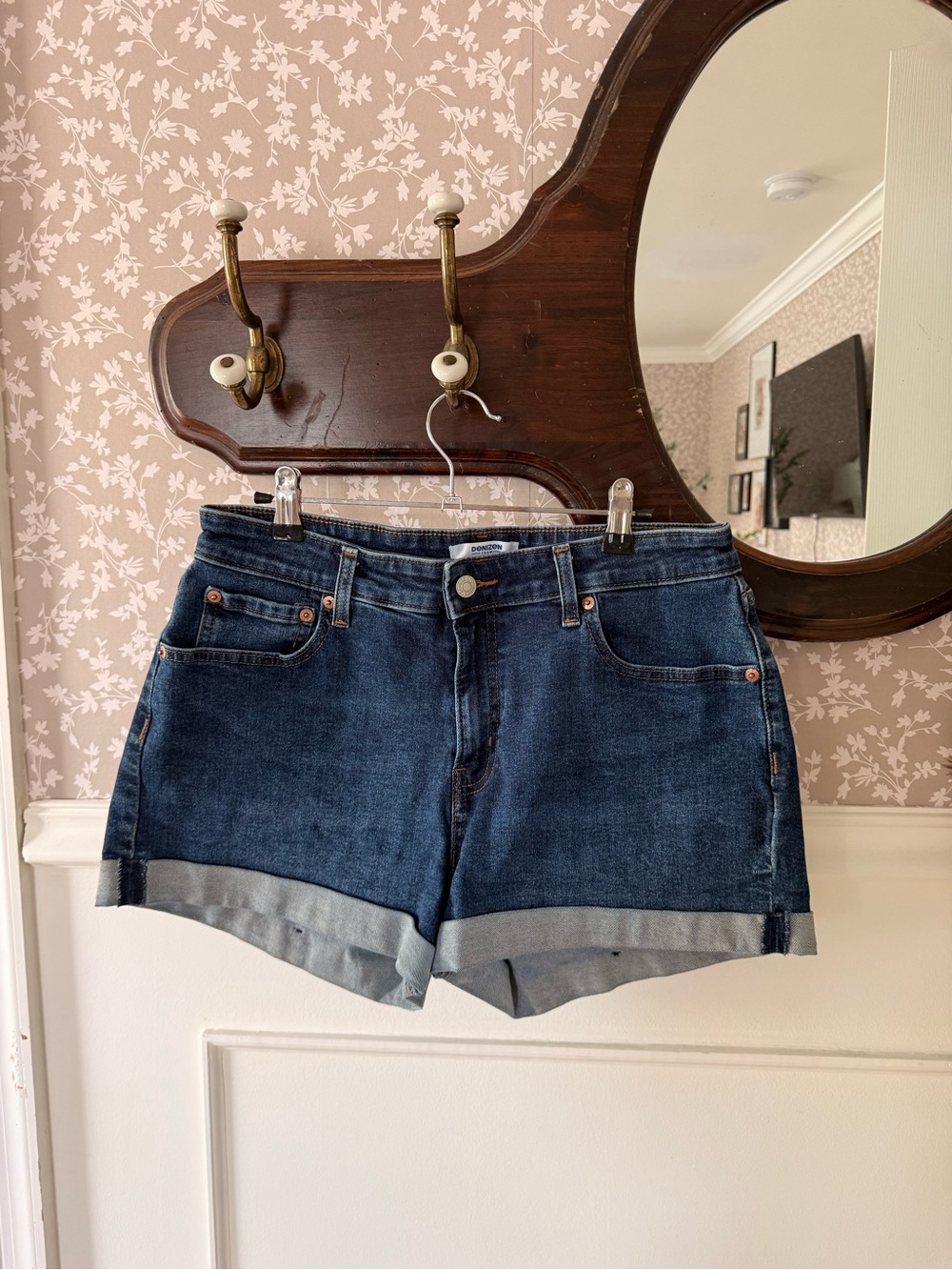 Denizen medium wash denim shorts